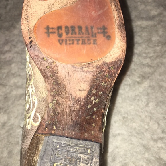 Corral Western Boots - Picture 5 of 5
